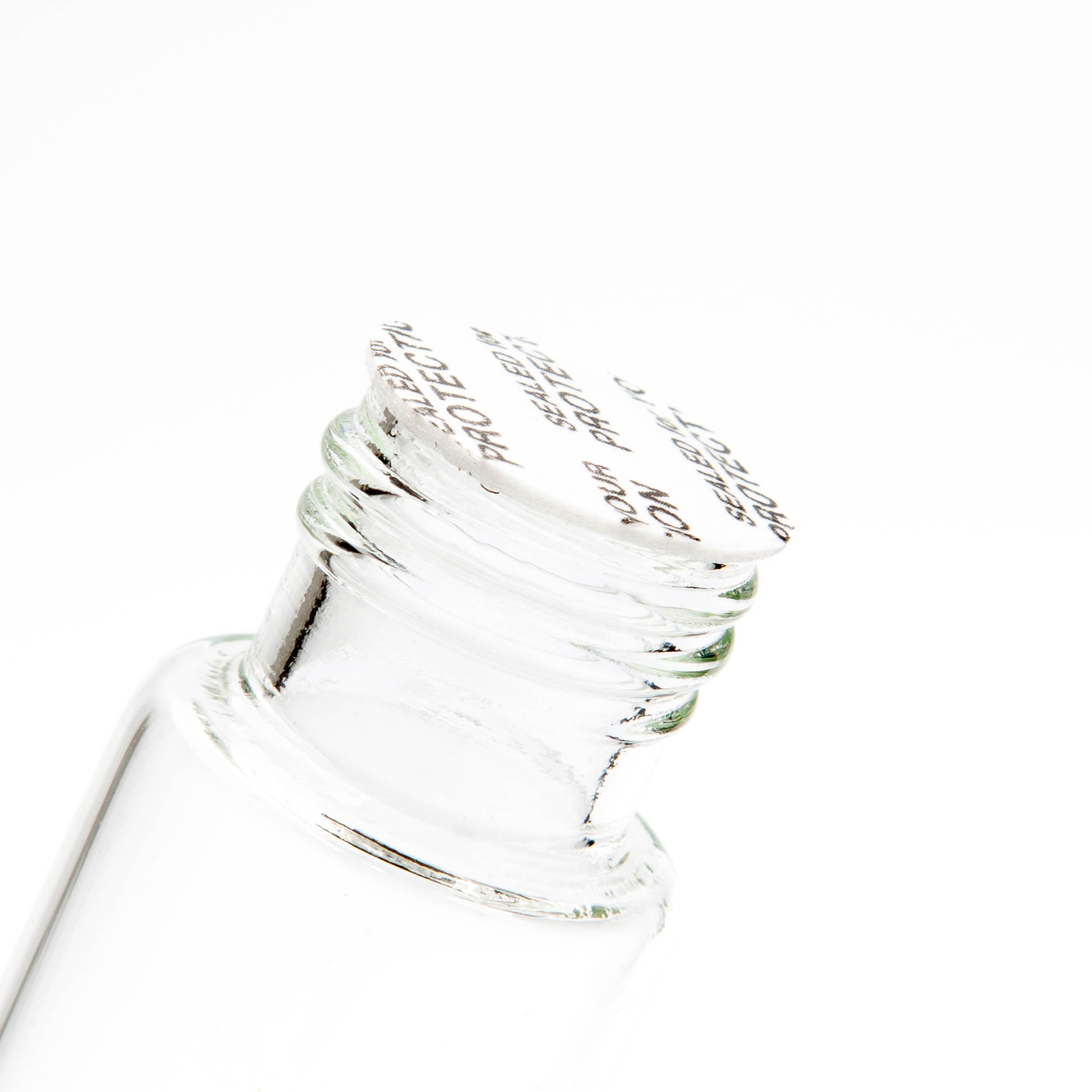 Grand Puff™ 18/400 Child-Resistant Cap with Pressure Seal